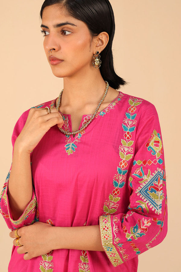 Embroidered Persian Whisper Set