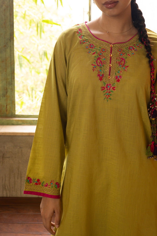 Persian Tales Embroidered Set