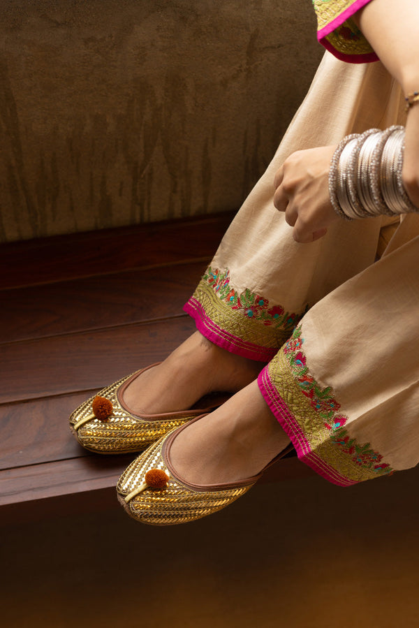 Persian Tales Embroidered Set