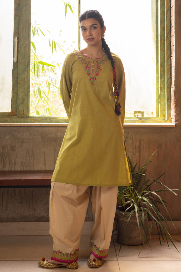 Persian Tales Embroidered Set