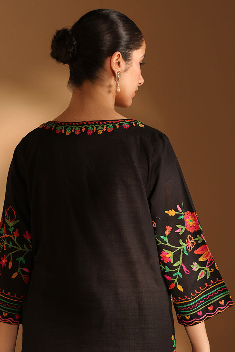 Embroidered Zouk Whisper Kurta
