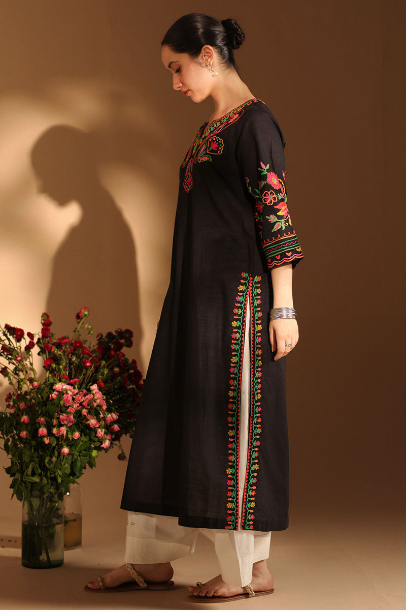 Embroidered Zouk Whisper Kurta