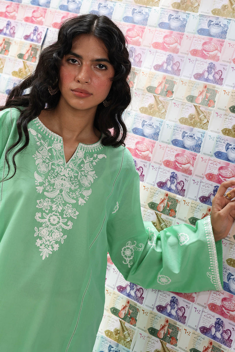 Petal Reverie Embroidered Kurta