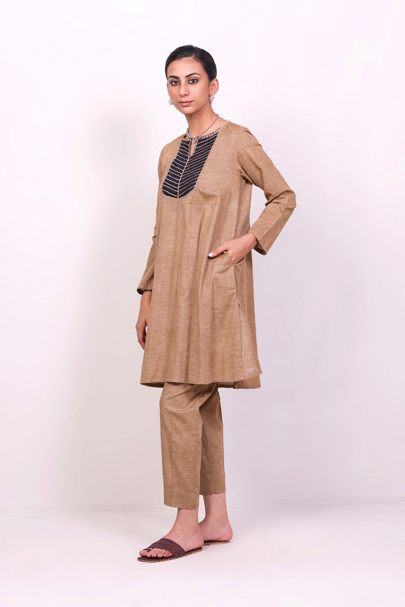 Gul e Daudi Dual Set