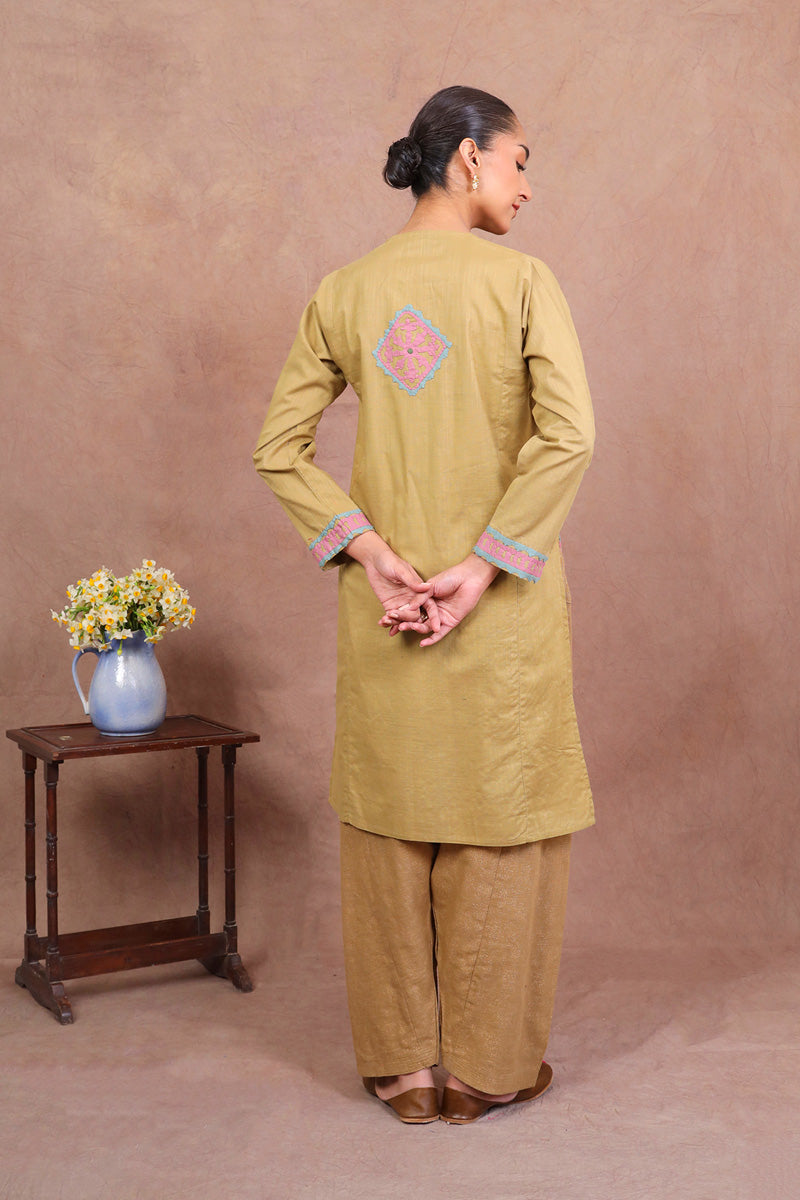 Thar Carvan Kurta Green