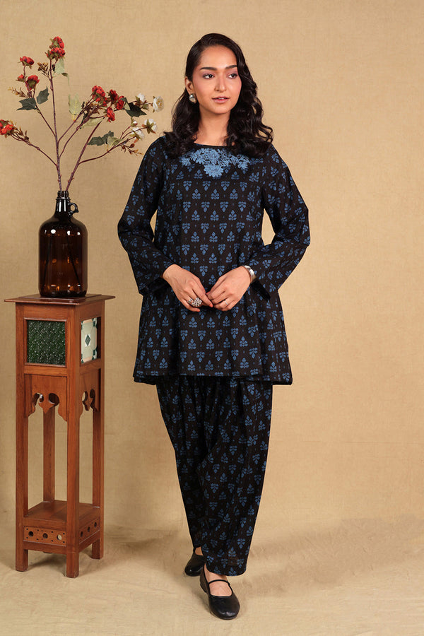 Embroidered Chaap 2 Piece Set