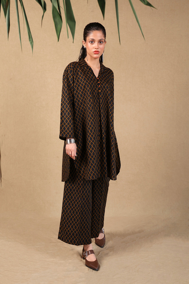 Collared Charbagh 2 Piece