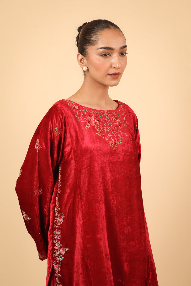 Marorri Velvet Embroidered Set