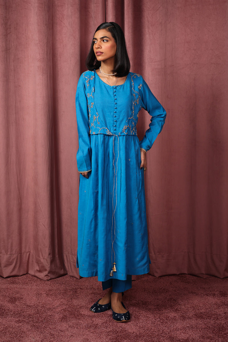 nawabi dress for ladies Bridal nawabi ghararas to look elegant at your summer wedding