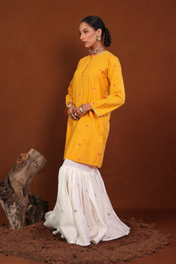 Khaddiyan Kurti