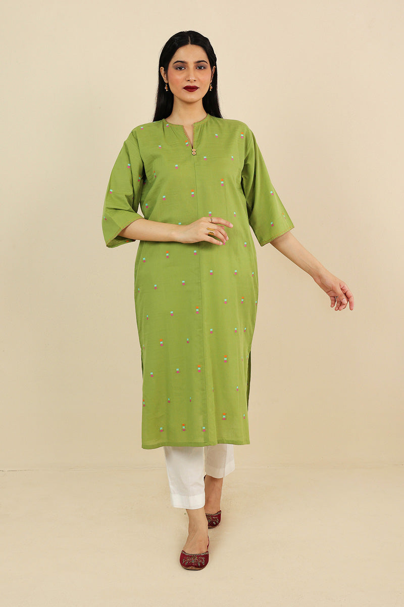 Khaddiyan Buttoned Kurta