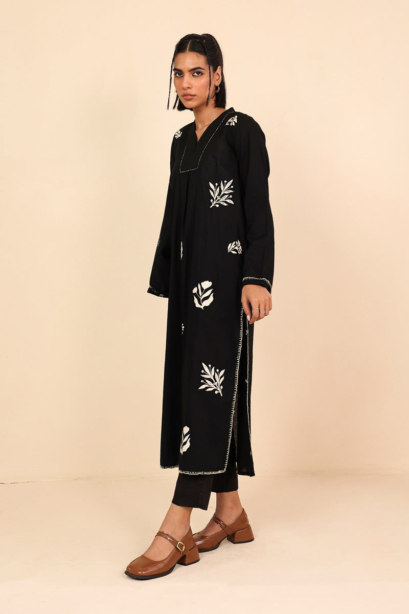 Monochrome Opus Kurta