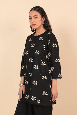 Opus Kurti