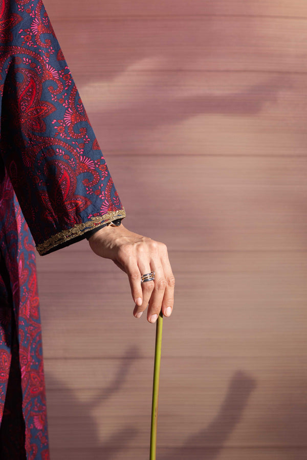 Paisley Pop Embroidered Echo Set