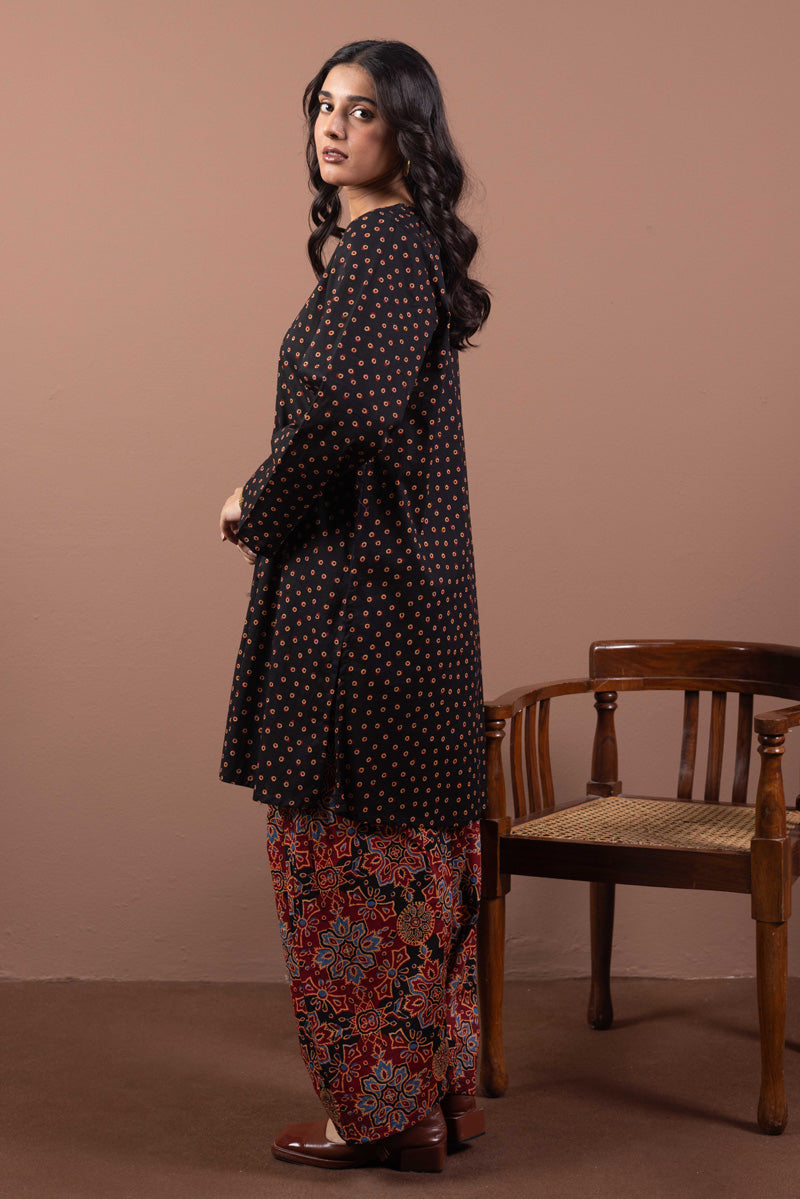 Rang-E-Ajrak Duo-Set