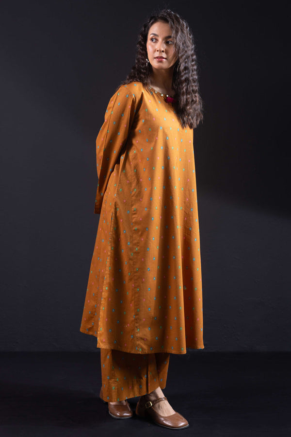 Zeenat Ember Tassel Set