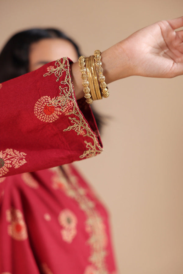 Zari Whisper Gleam Set