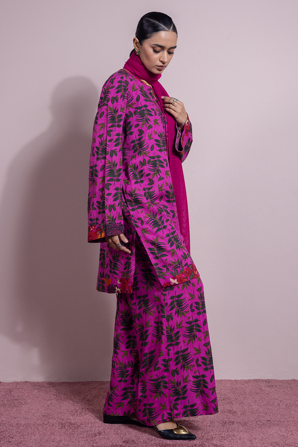 Vibrant Roses Leaf Set