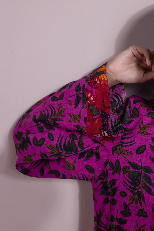 Vibrant Roses Leaf Set