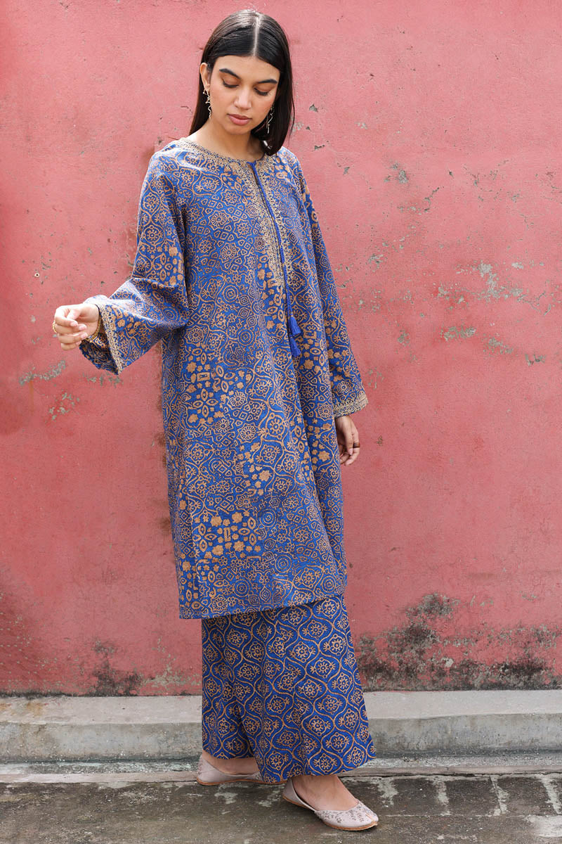 Ajrak Noir Thread play Set