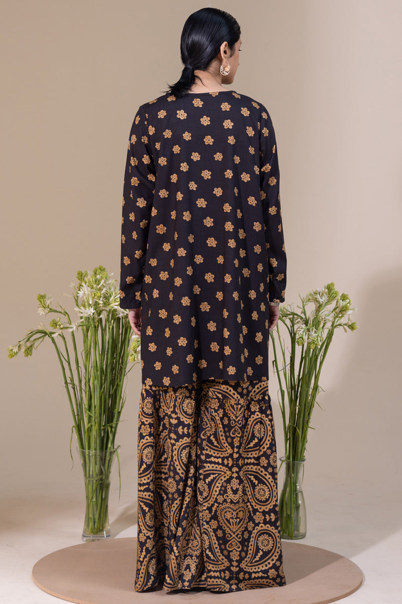 Hungarian Gharara Set