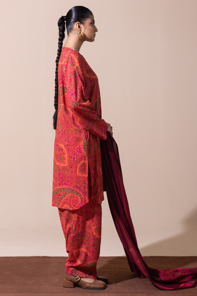 Jacquard Paisley Poem Set