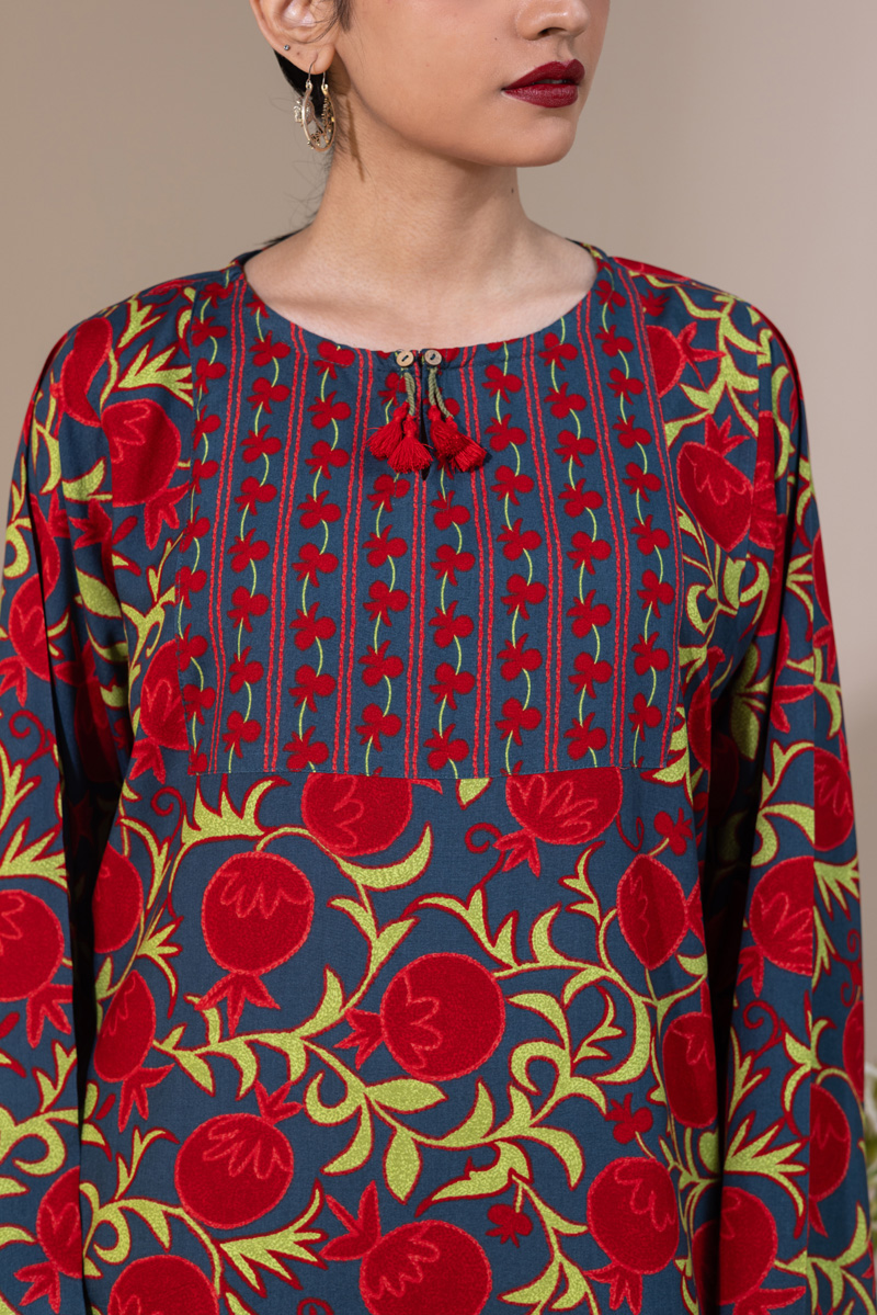 Tassel Touch Suzani Set