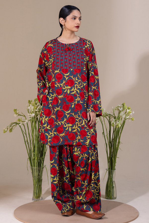 Tassel Touch Suzani Set