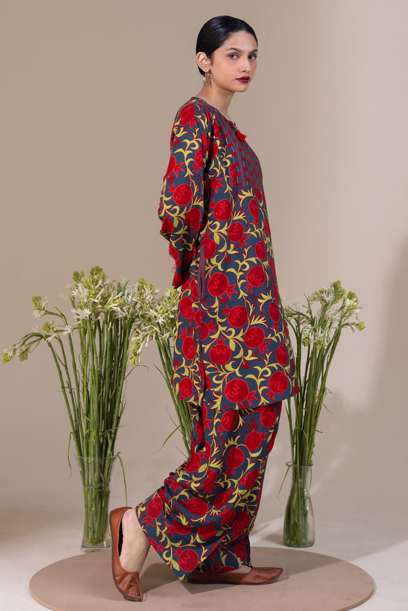 Suzani Tassel Tale Set