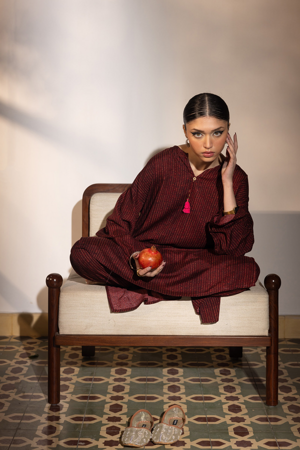 KanthaTukri Tassel-Edge Set