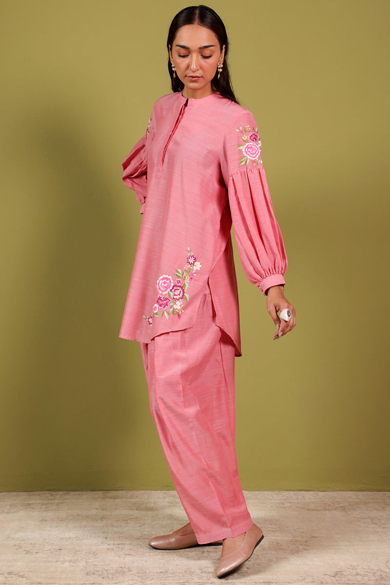 pink