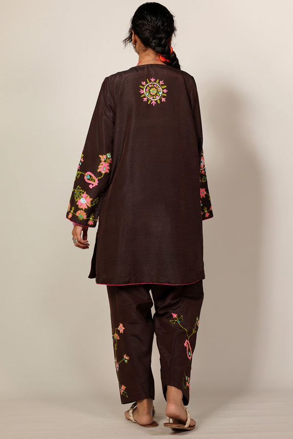Embroidered Gulnar Set