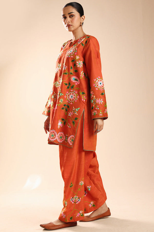 Embroidered Gulnar Set