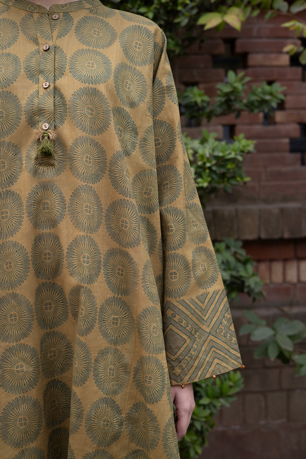 Black-Printed Wooden Set