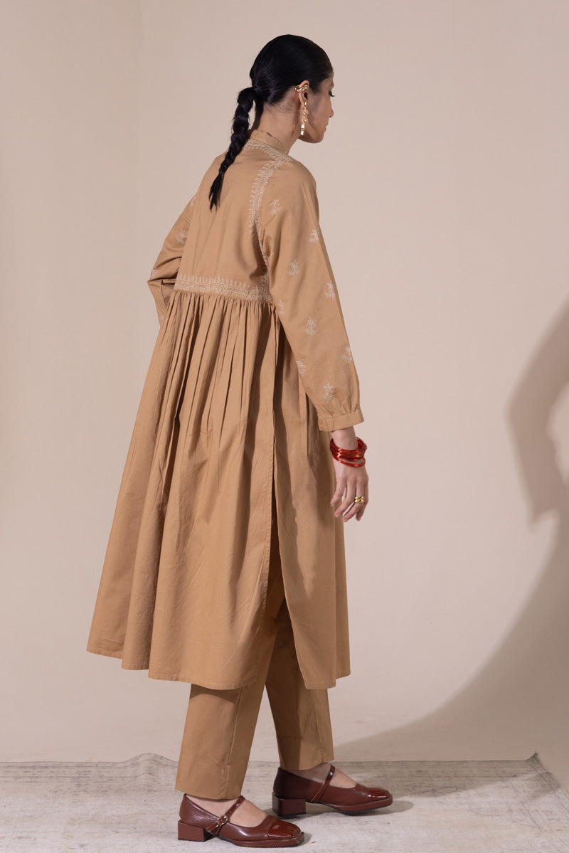 beige