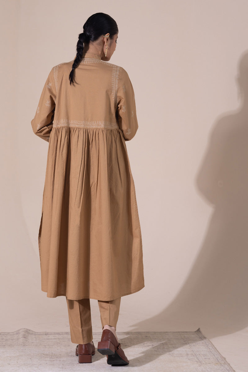 beige