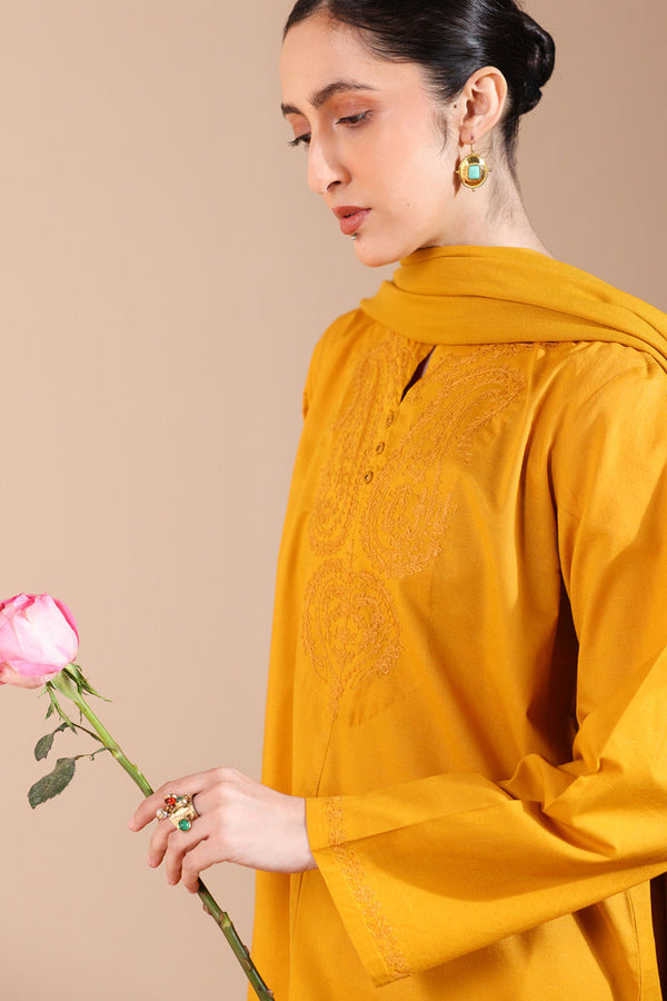 Embroidered Timeless Threads Set