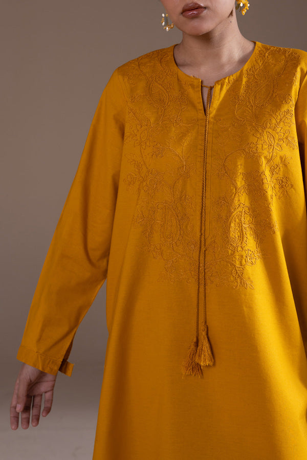 Timeless Threads Set