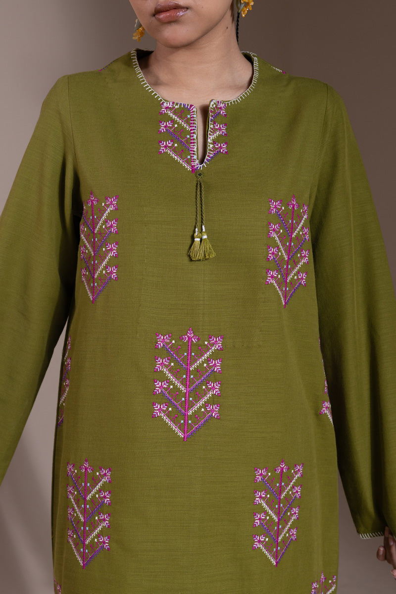 Damask Tasseled Set