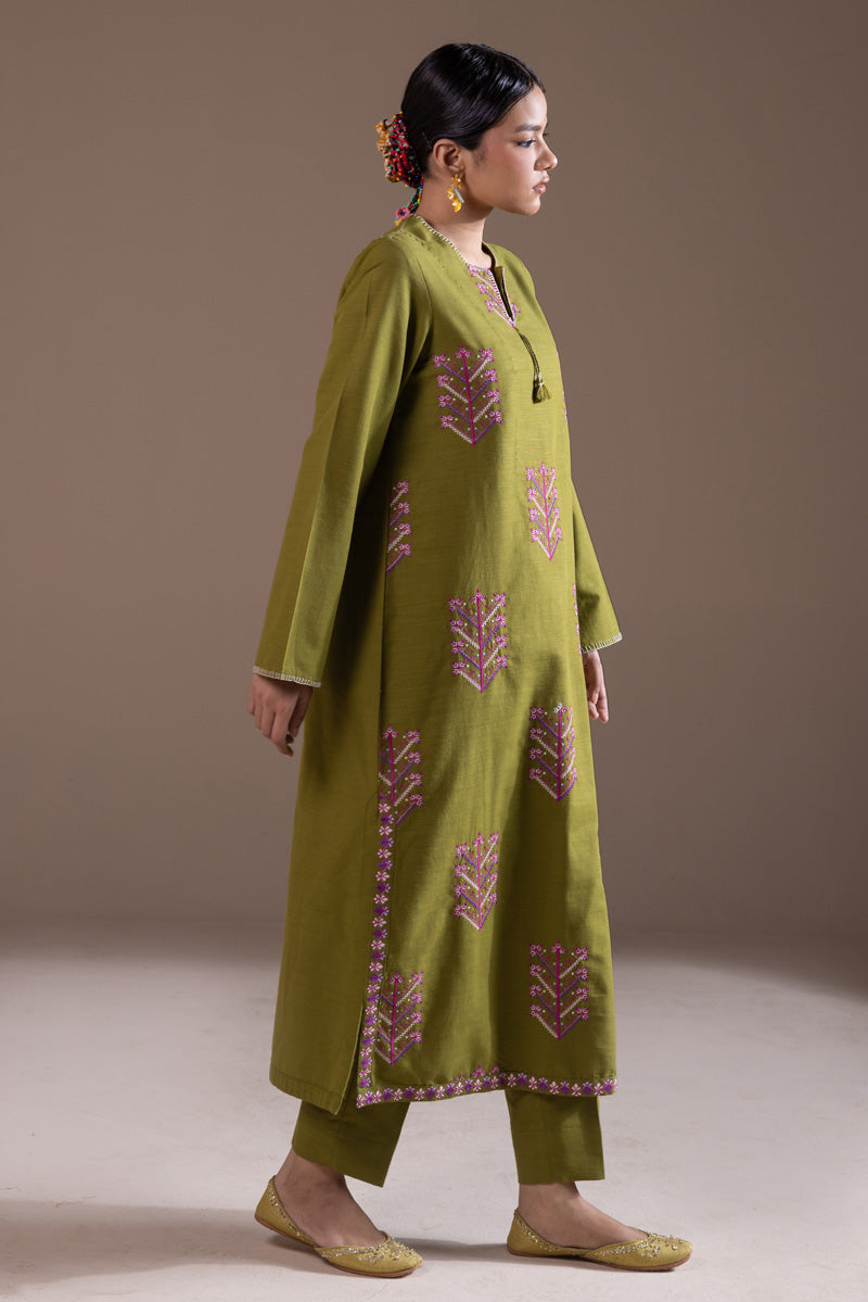 Damask Tasseled Set