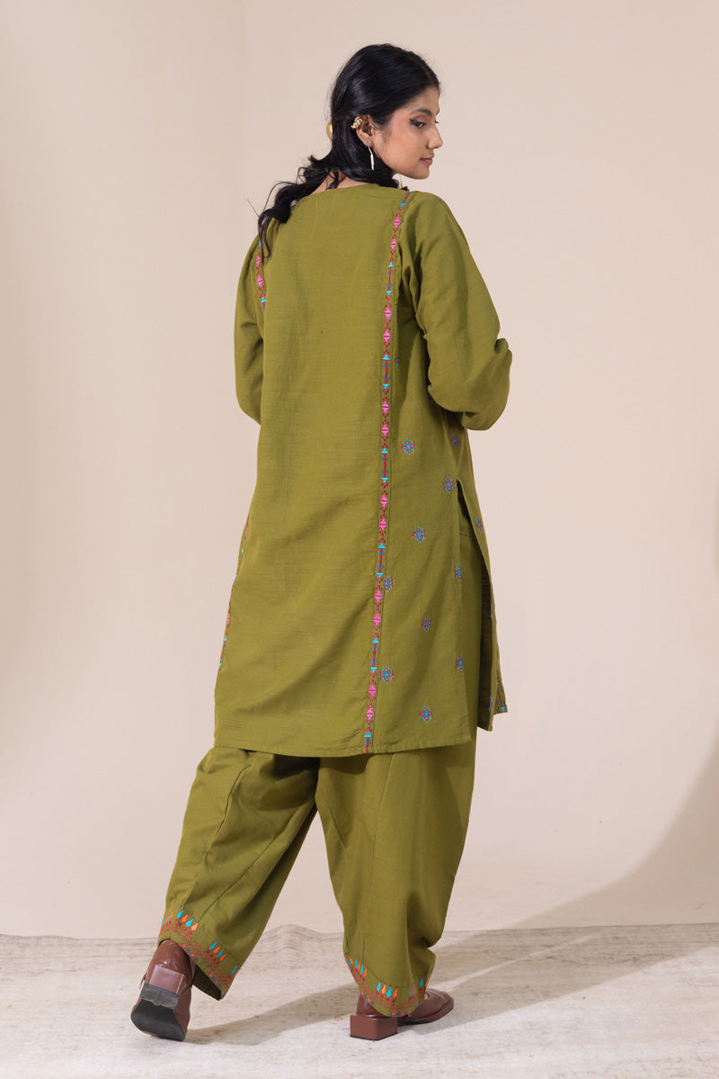 olivegreen