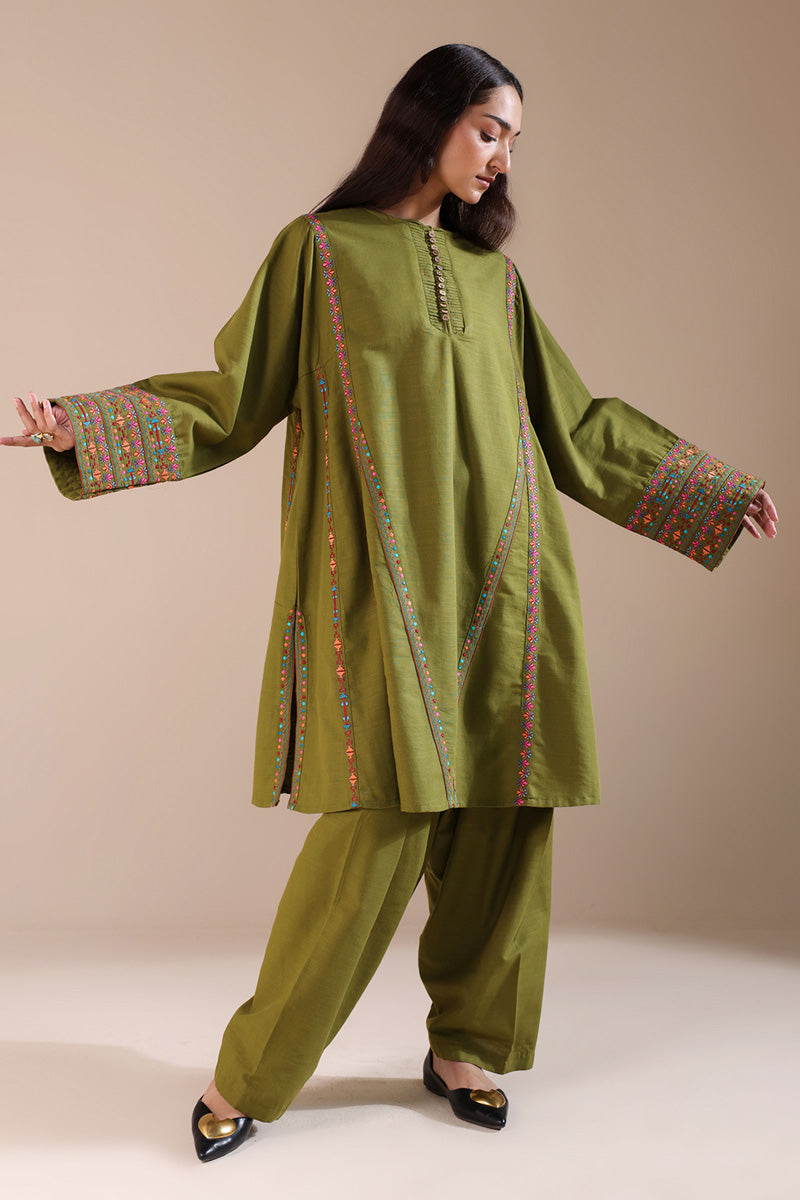 Threaded Tales Damask Set