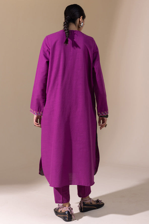 Damask Embroidered Set