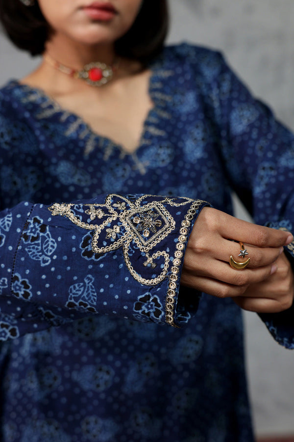 Sindhi Ajrak Embroidered Set