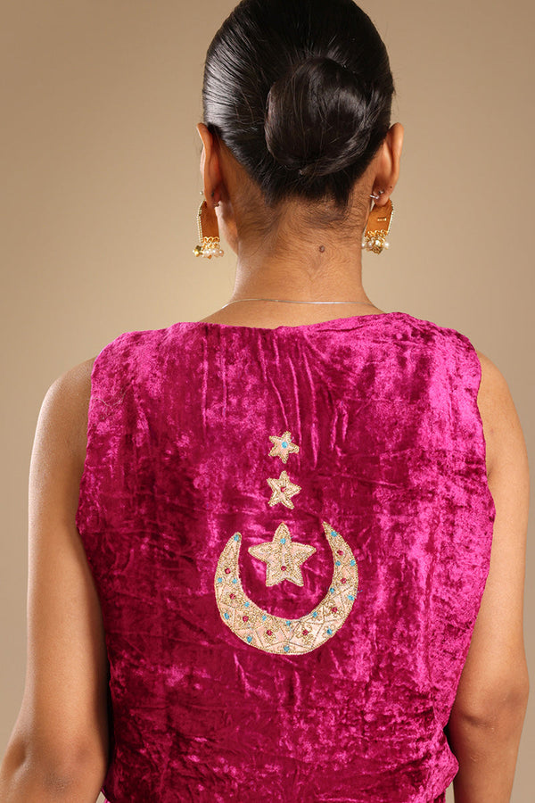 Chand Tara Embroidered Set