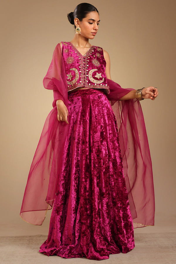 Chand Tara Embroidered Set