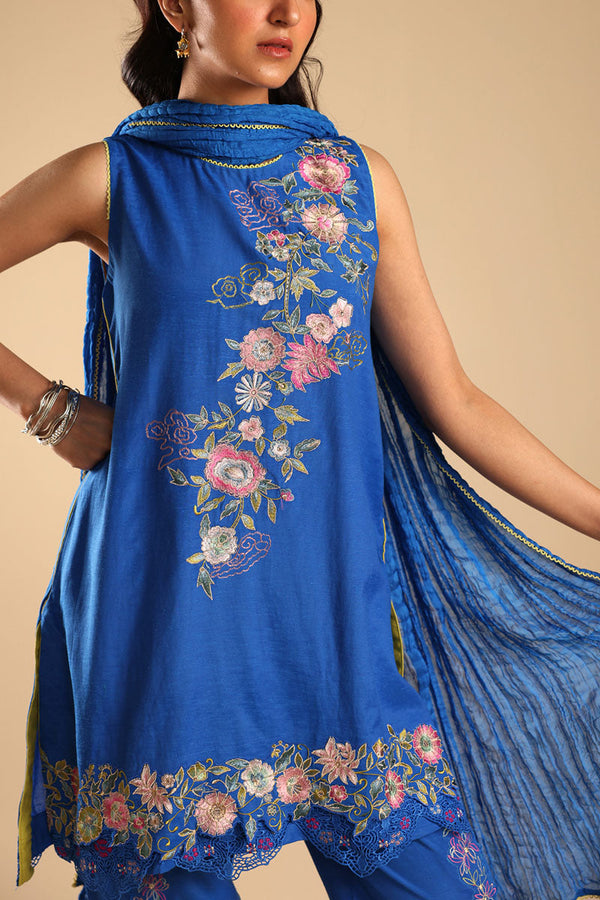 Phool Embroidered 3-Piece Ensemble