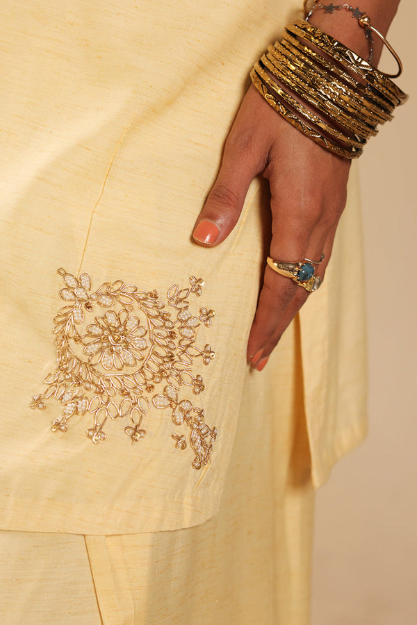 Gilded Polki Embroidered Set