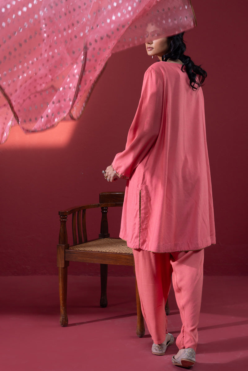 pink