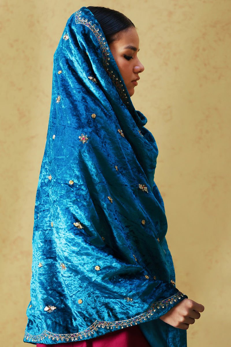 Nooray Velvet Shawl
